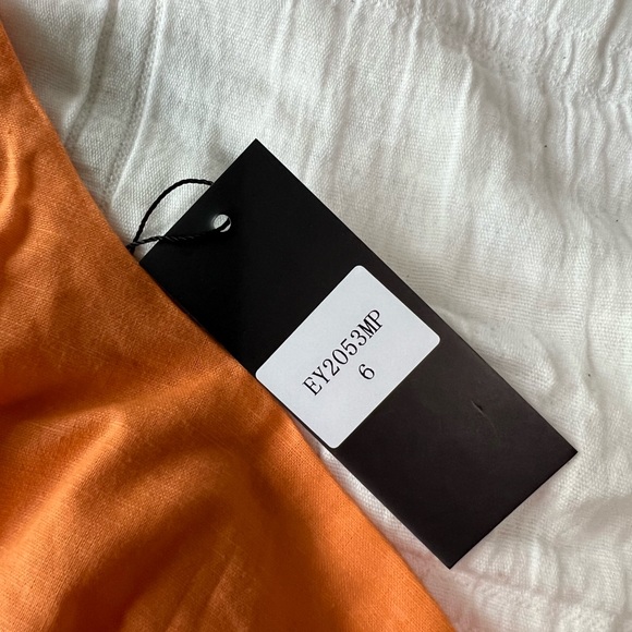 Runway Scout Orange Linen Dress - Picture 4 of 4